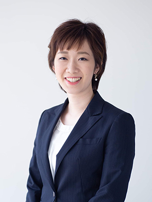 代表:青木 友里